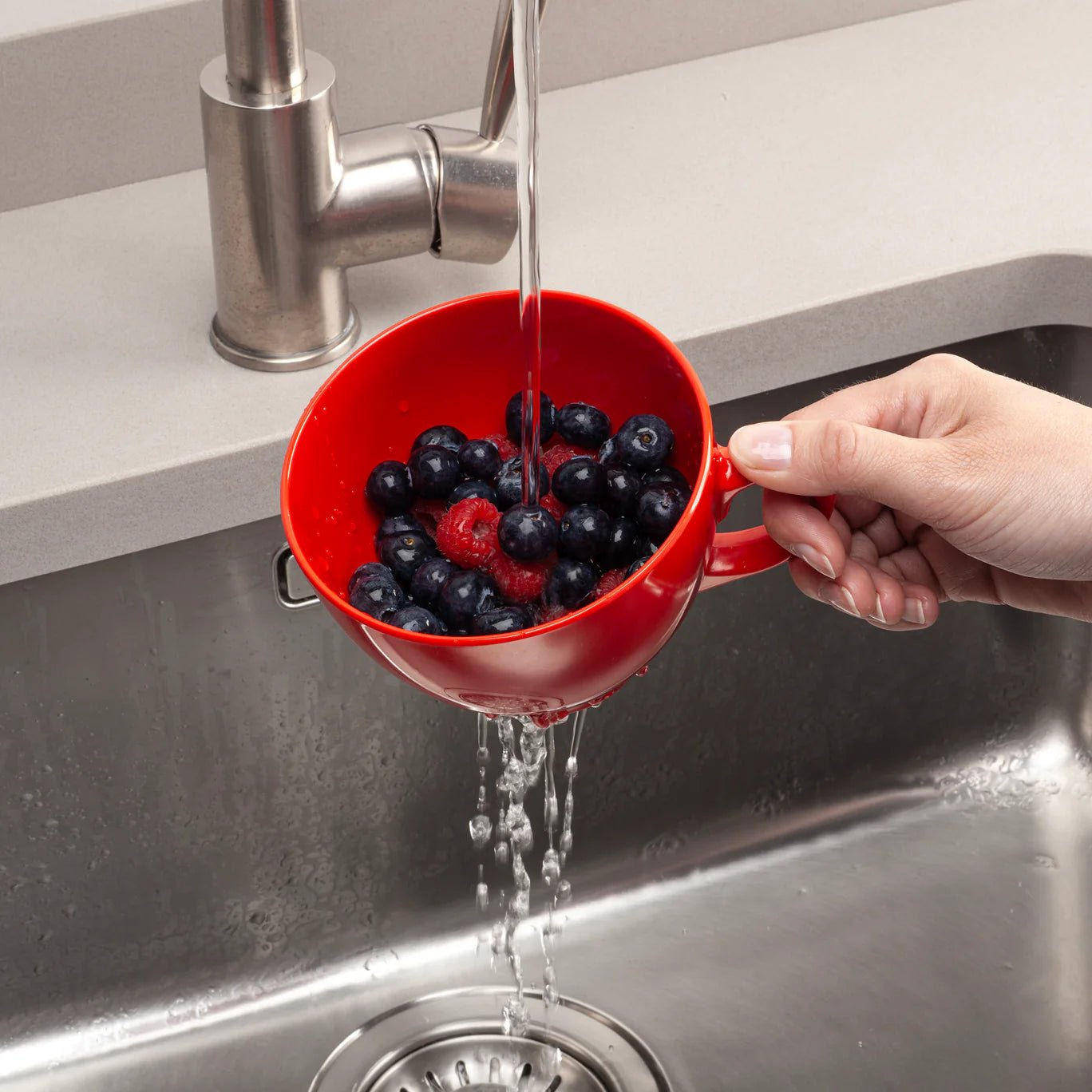 10 cm Berry Colander, Assorted Colours