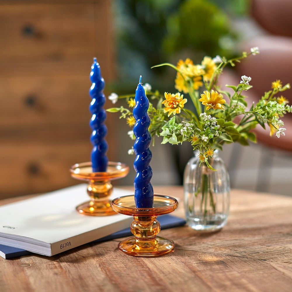 Amber Candlestick, Low
