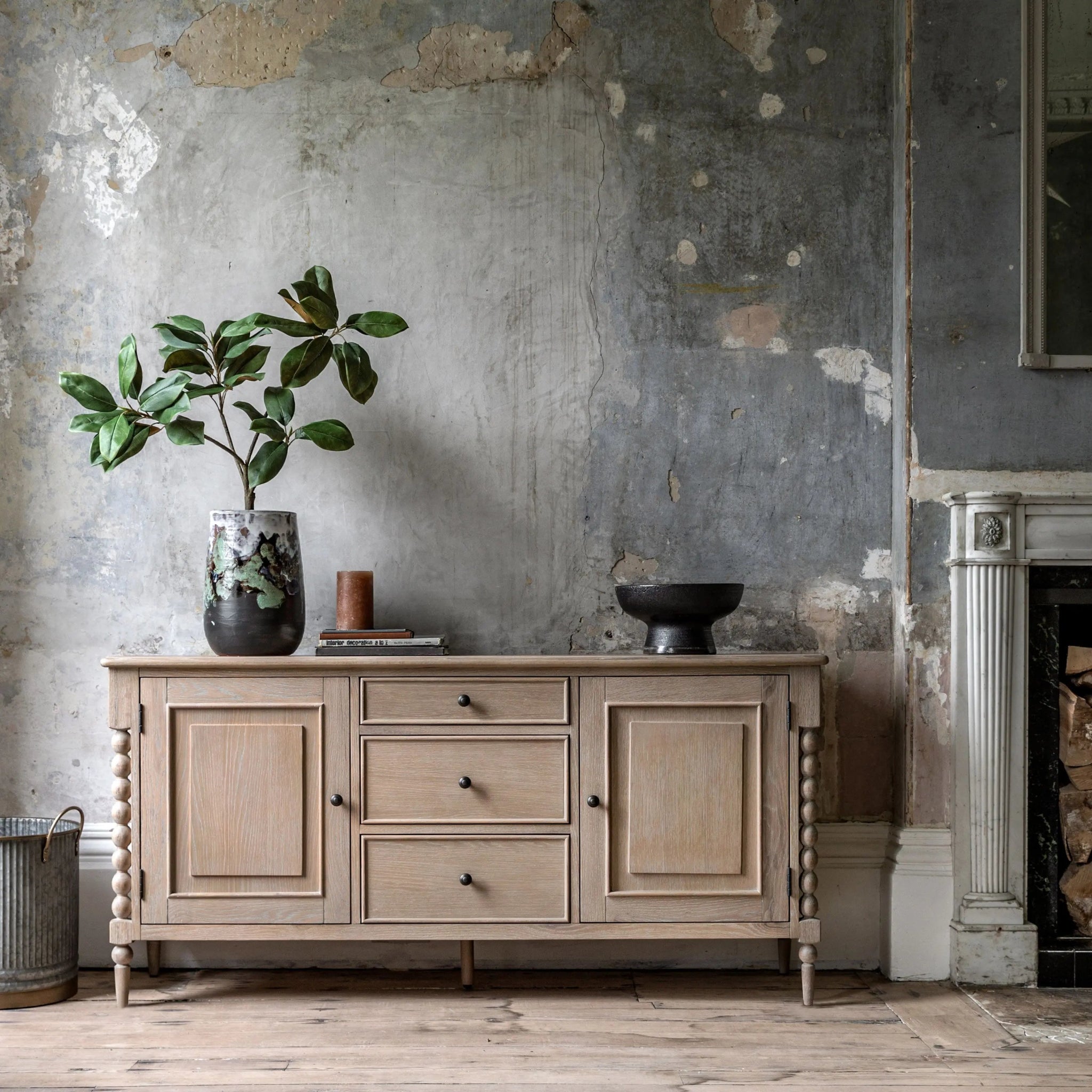 Bobbin 2 Door Sideboard