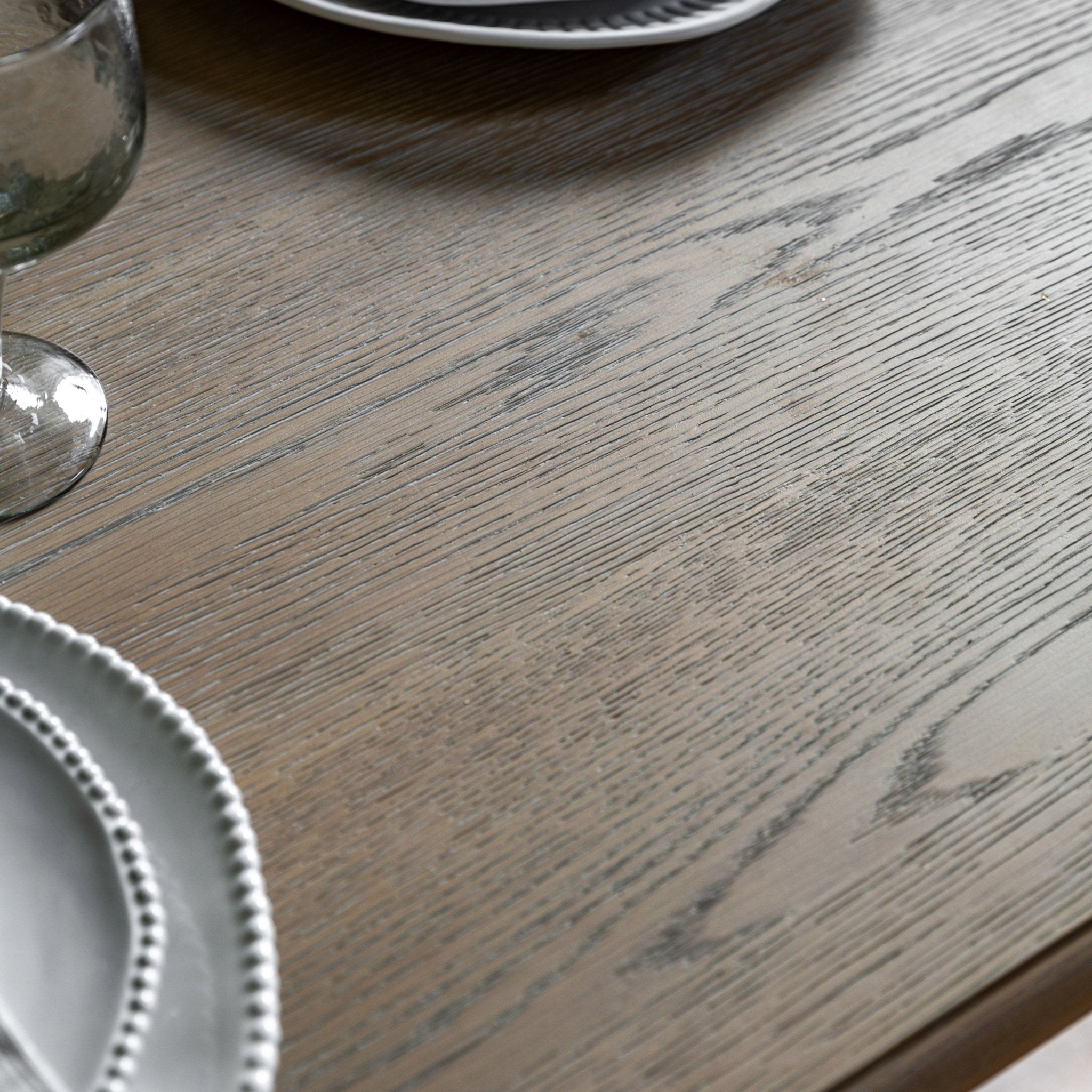 Bobbin Extending Table