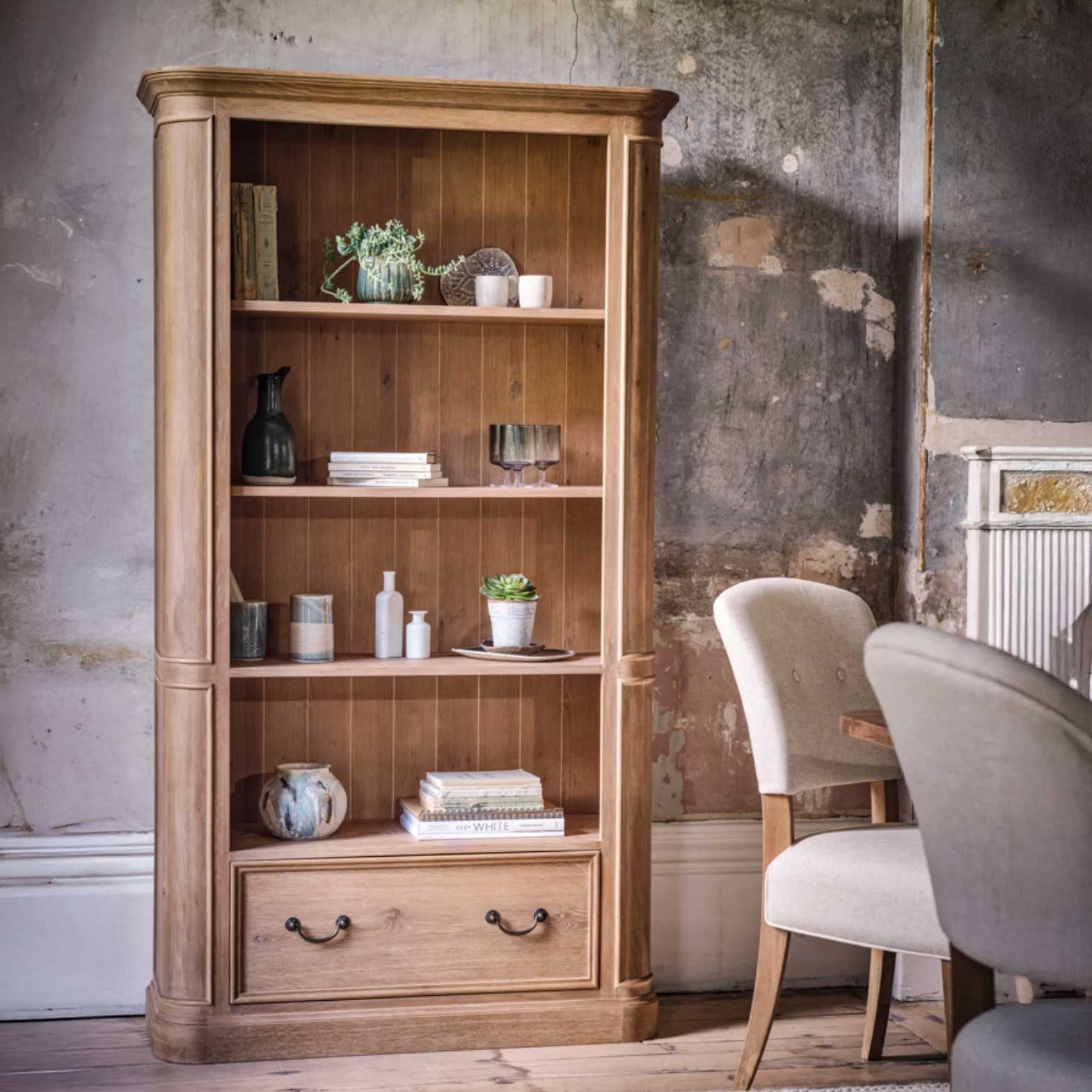 Cannes Bookcase