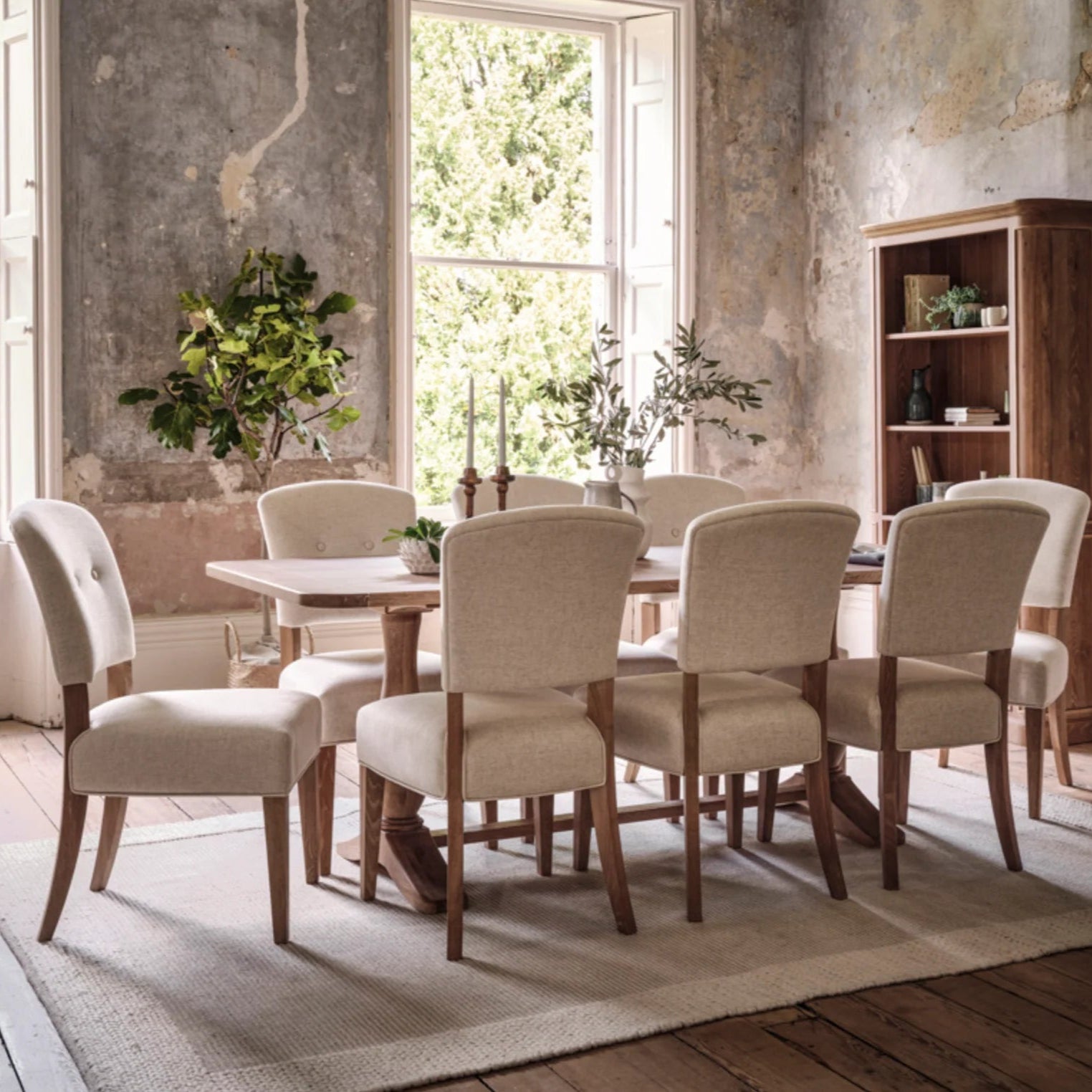 Cannes Dining Table