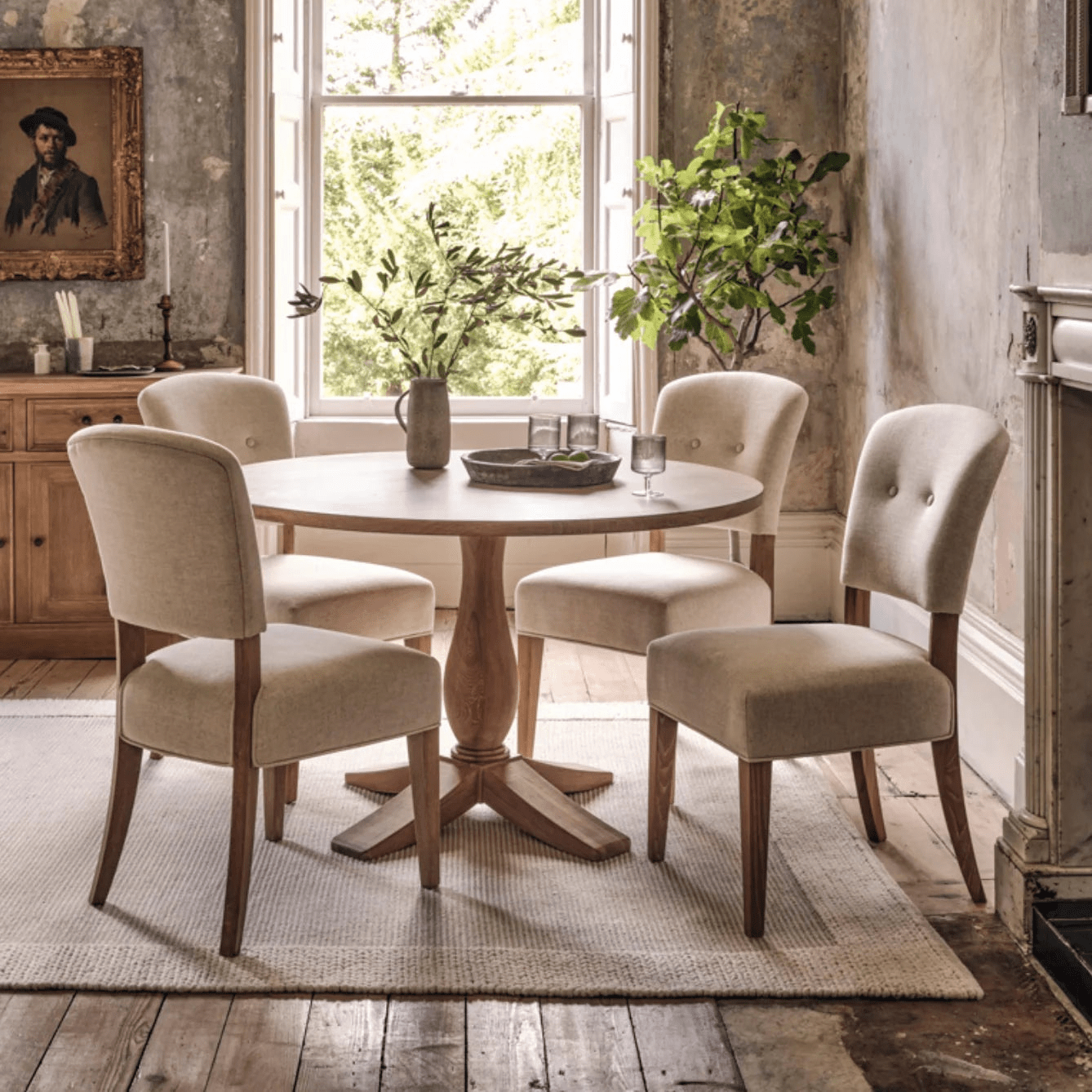 Cannes Round Dining Table