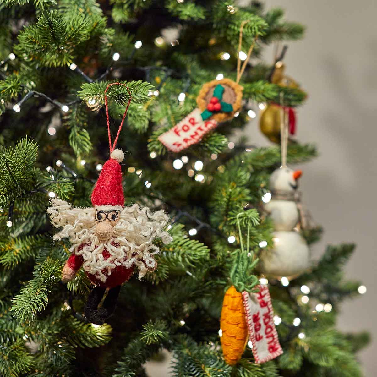 Curly Felt Santa
