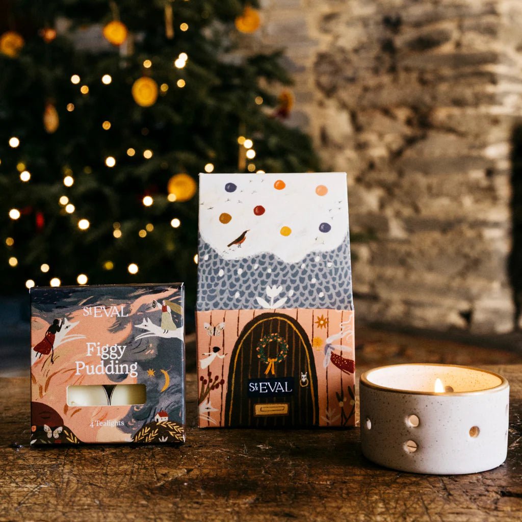 Figgy Pudding Christmas Cottage