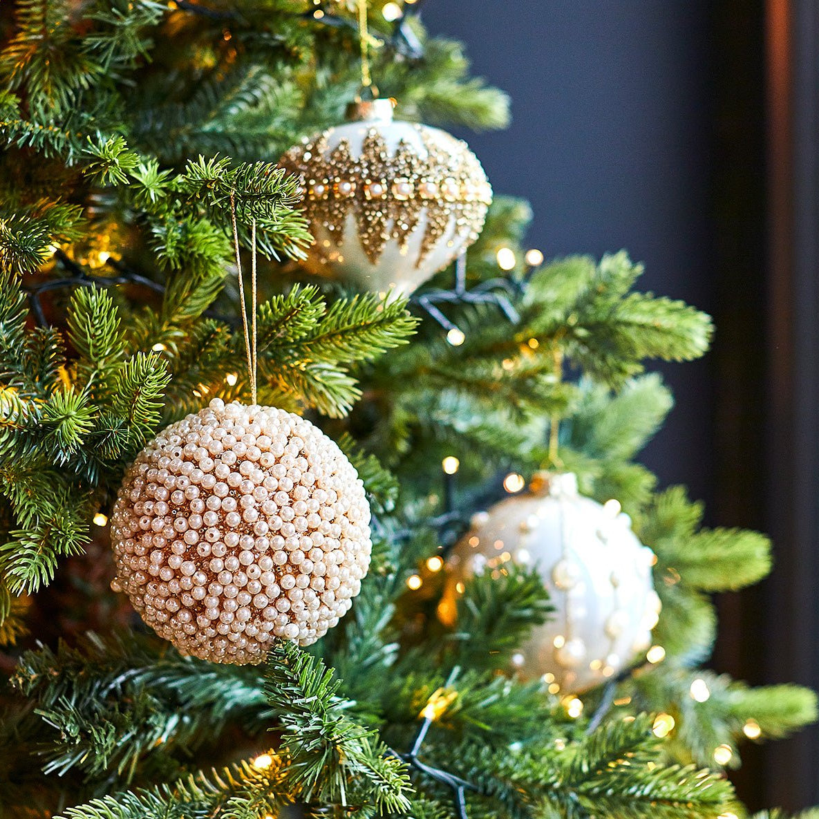 Gold Pearl Bauble