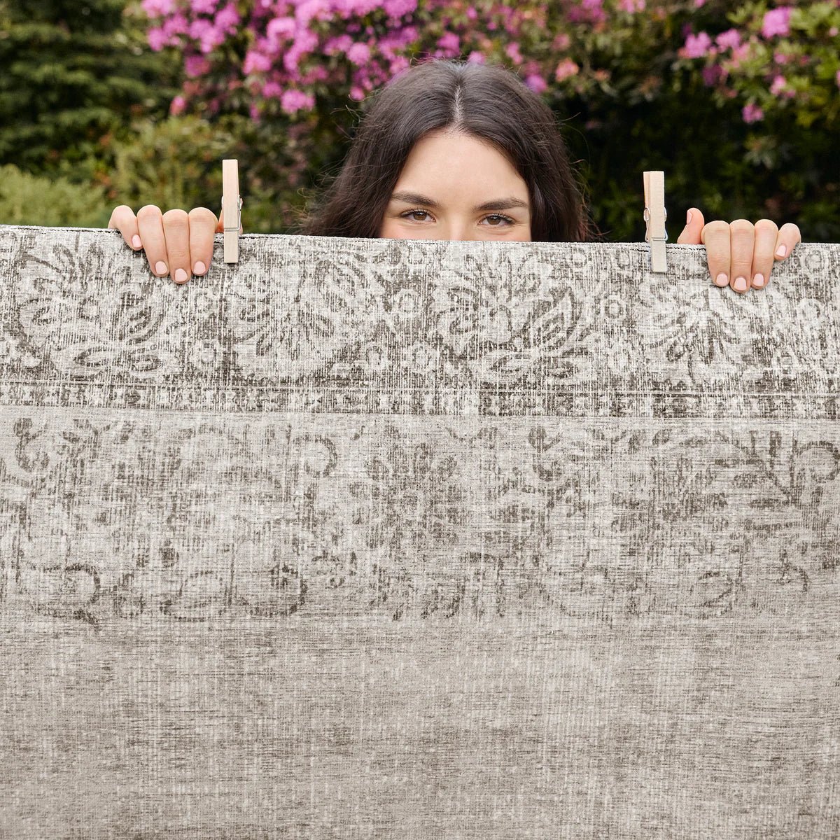 Hug Rug Eco-Washable Brocade Border Rug 120 x 185cm,160 x 230cm,185 x 275cm,75 x 220cm runner,75 x 300cm runner