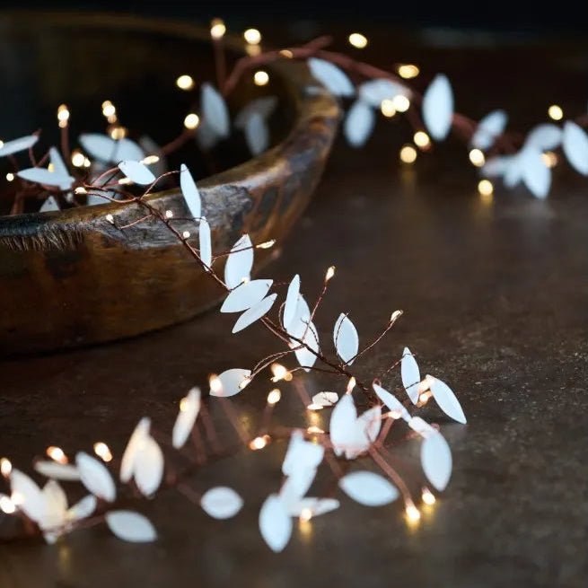 Leaf Cluster Light Chain