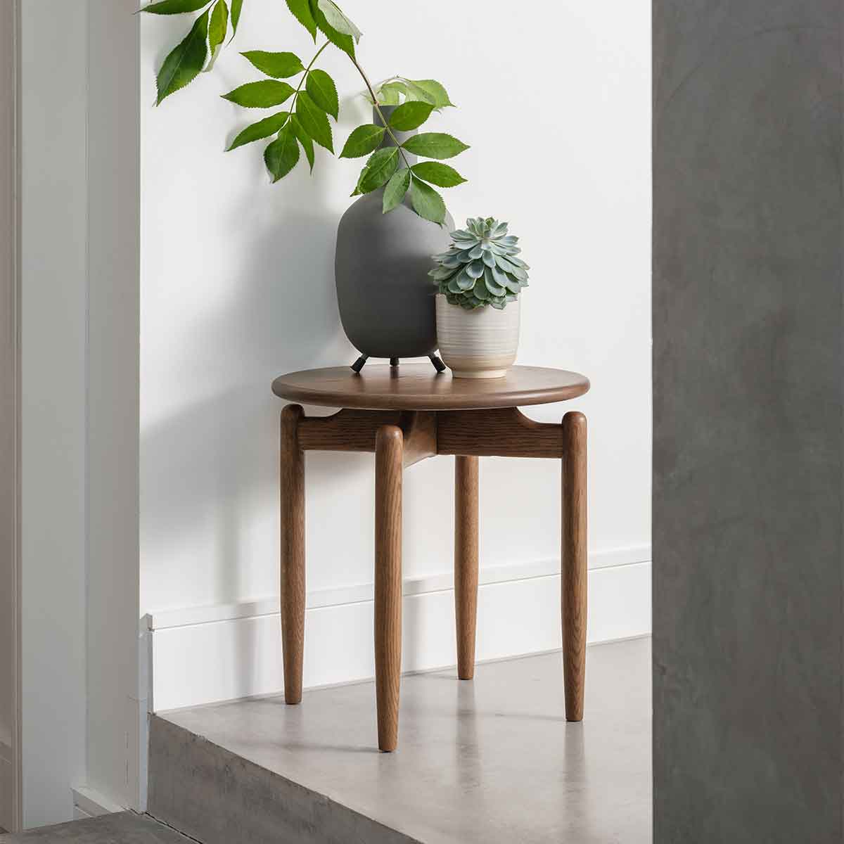 Marlow Retro Lamp Table