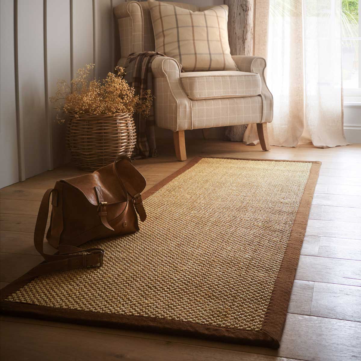 Sisal Rug in Natural with Dark Brown Border 120 x 170cm,160 x 230cm,200 x 290cm,67 x 200cm