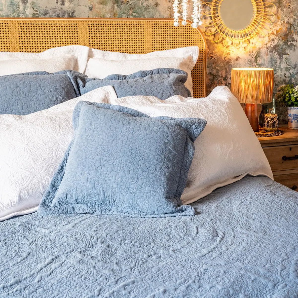 Stonewash Cotton Bedspread, Cornflower Blue Single 190 x 260 cm,One Size 250 x 260 cm - to fit Double or King Size bed,Superking 305 x 280 cm