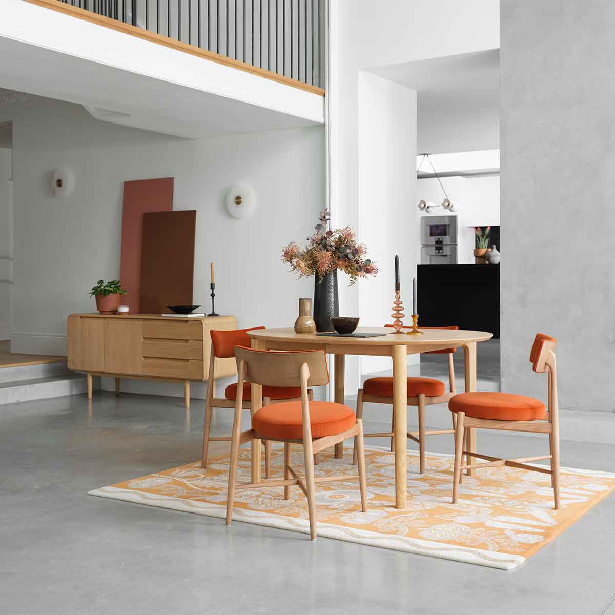 Winchester Oak 130-170cm Extending Dining Table