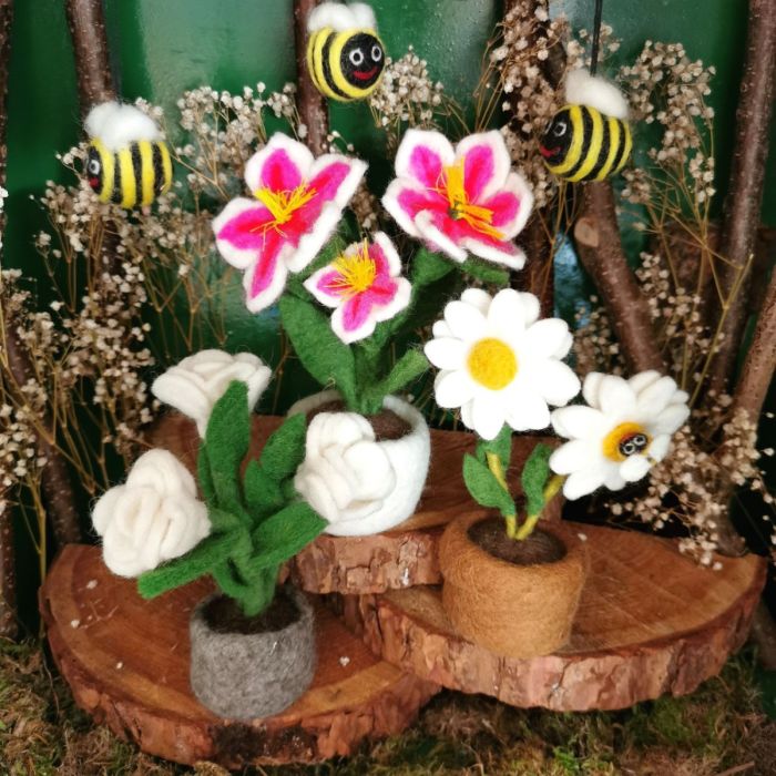 Handmade Felt Daisy Decoration