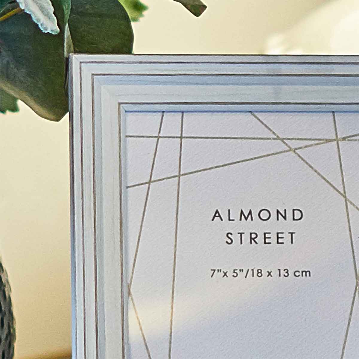 Holt Photo Frame, 7" x 5"