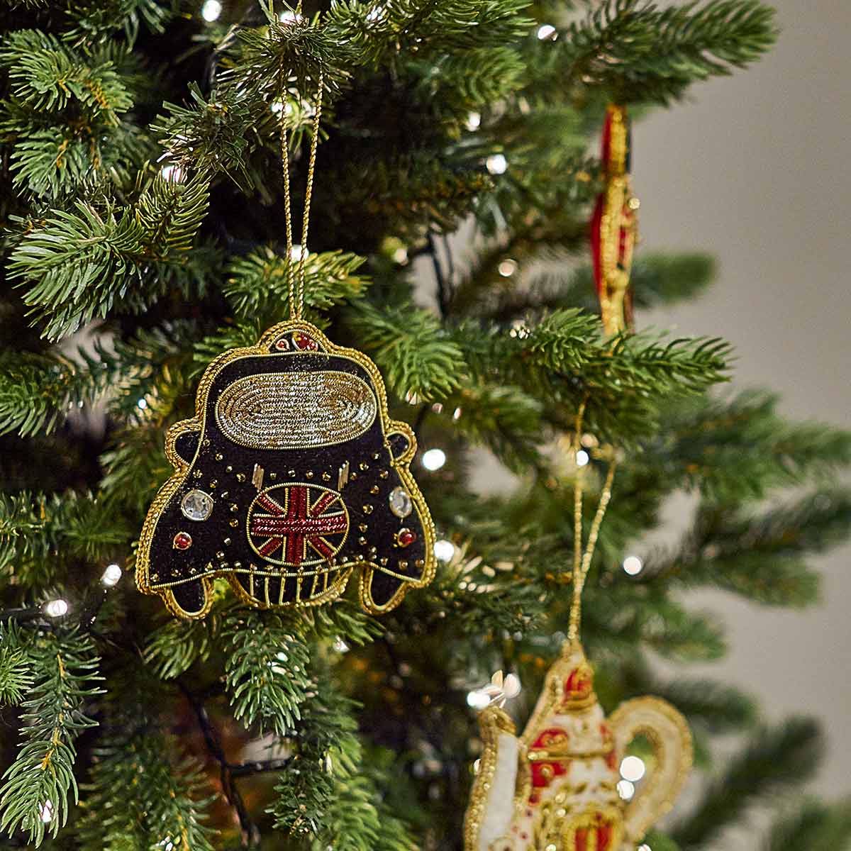 Jewelled Black Cab