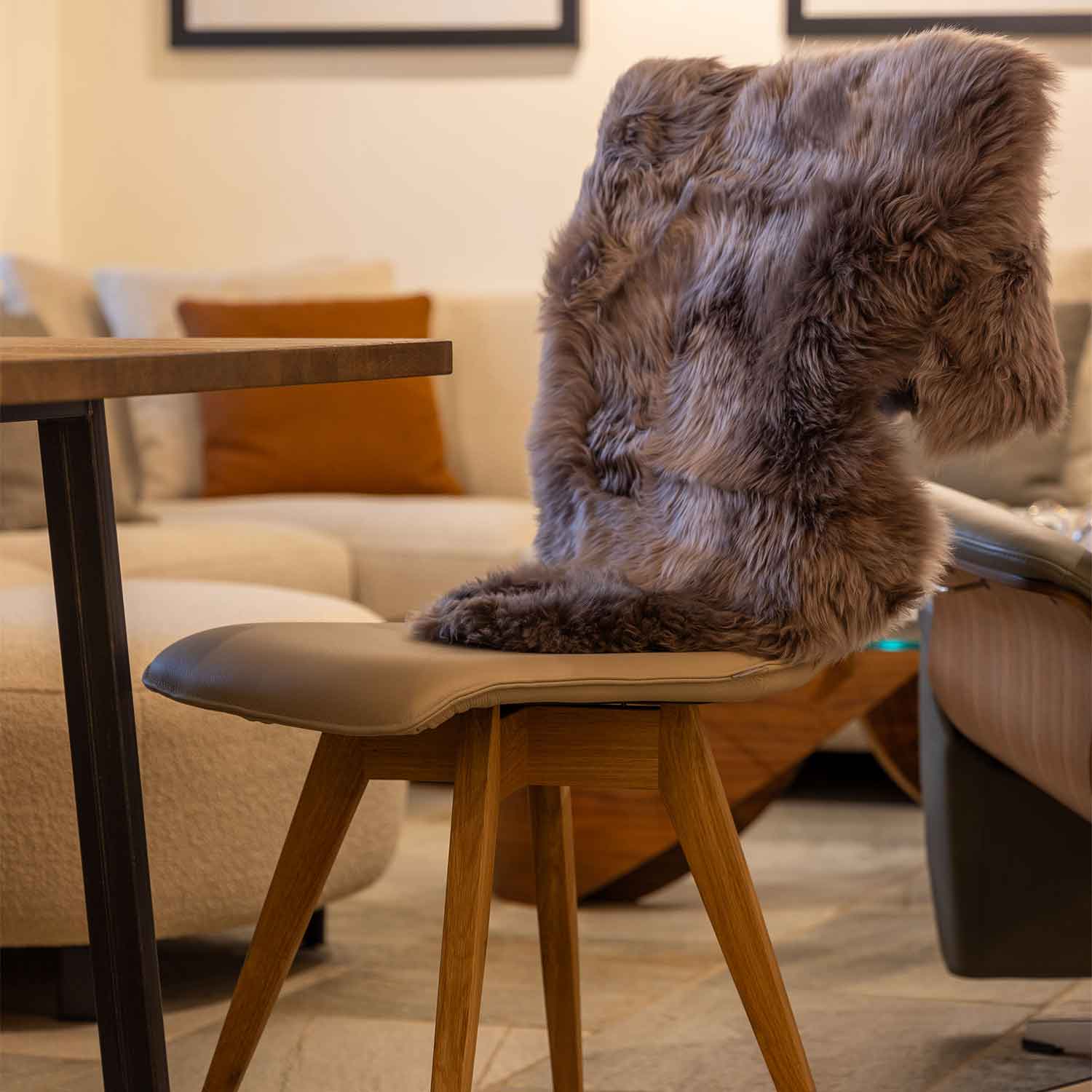 Long Wool Sheepskin Rug, Mink