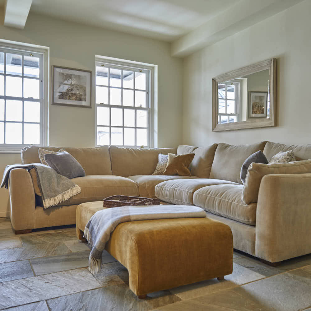 Corner Sofa vs Standard Sofa: Which Layout Suits Your Room?