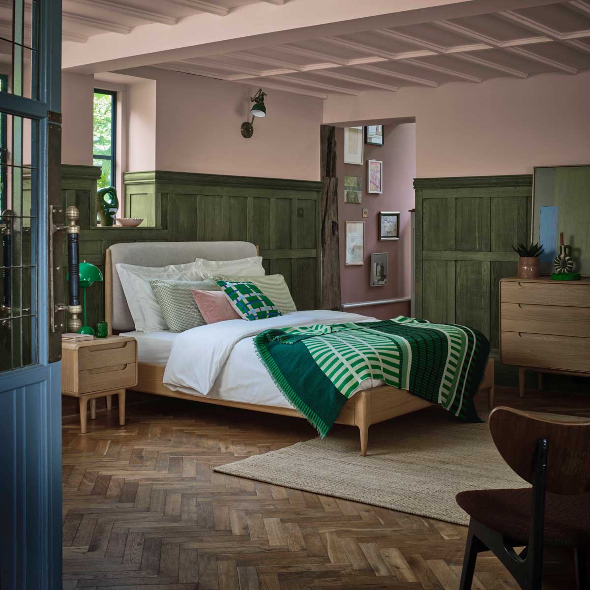 Winchester Bedroom Range - Angela Reed