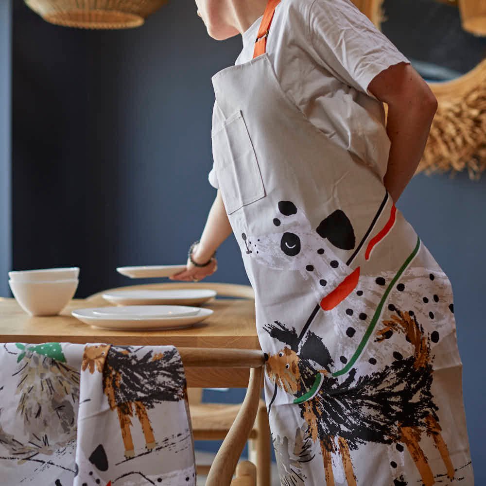 Dog Days Apron - Angela Reed -