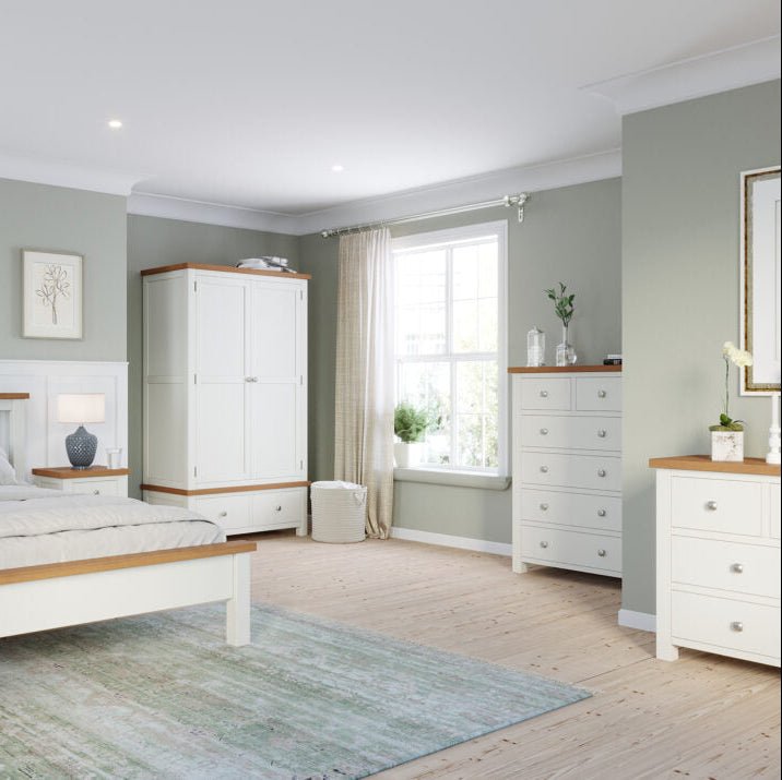 Dorset 2 Over 3 Chest Ivory,White,Moon Grey