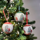 Nostalgia Bauble, Red and Green