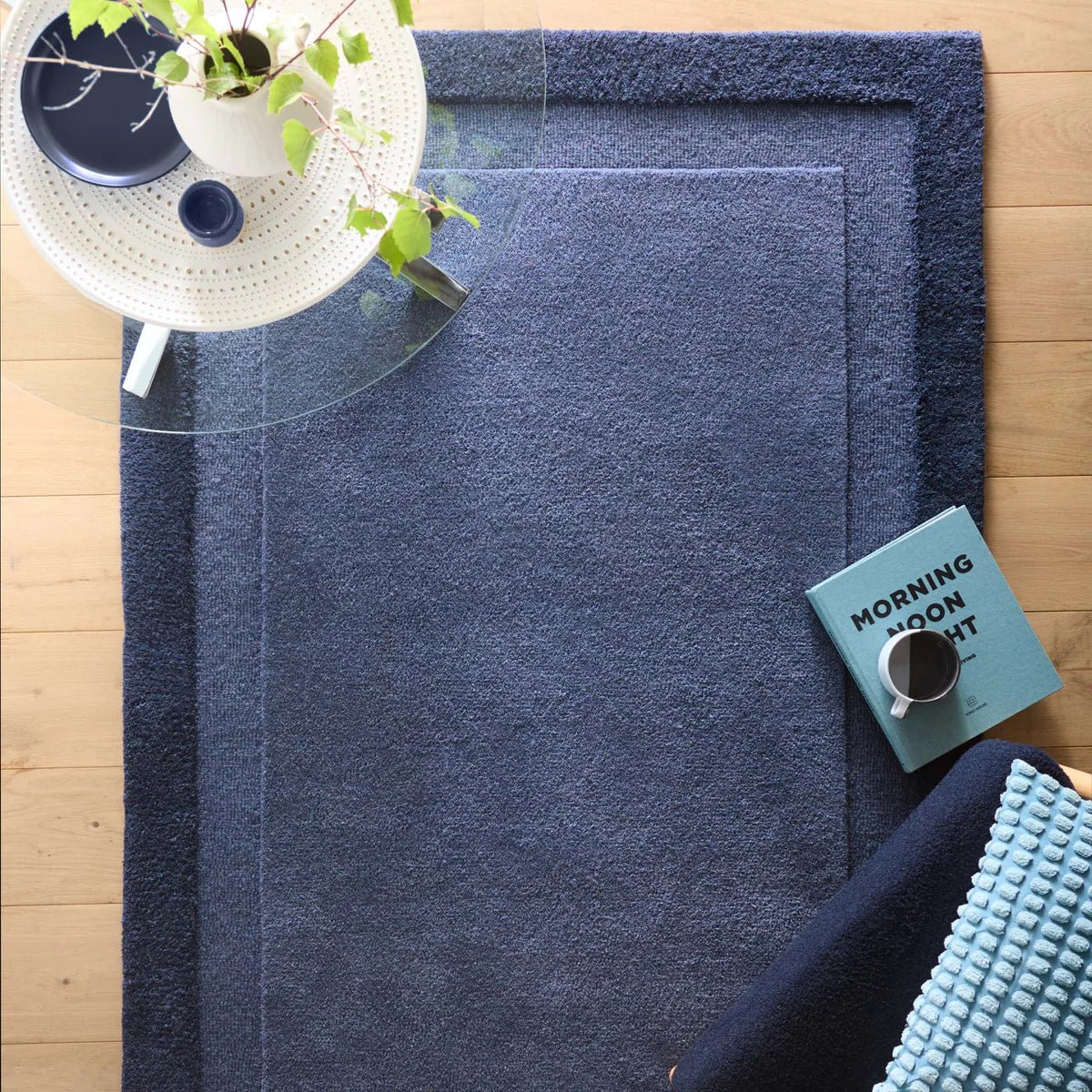 Origins Stacked Border, Evening Blue 120 x 170cm,160 x 230cm,200 x 290cm