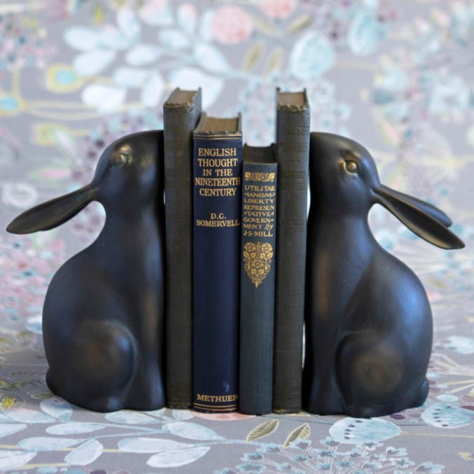 Smooth Rabbit  Bookends