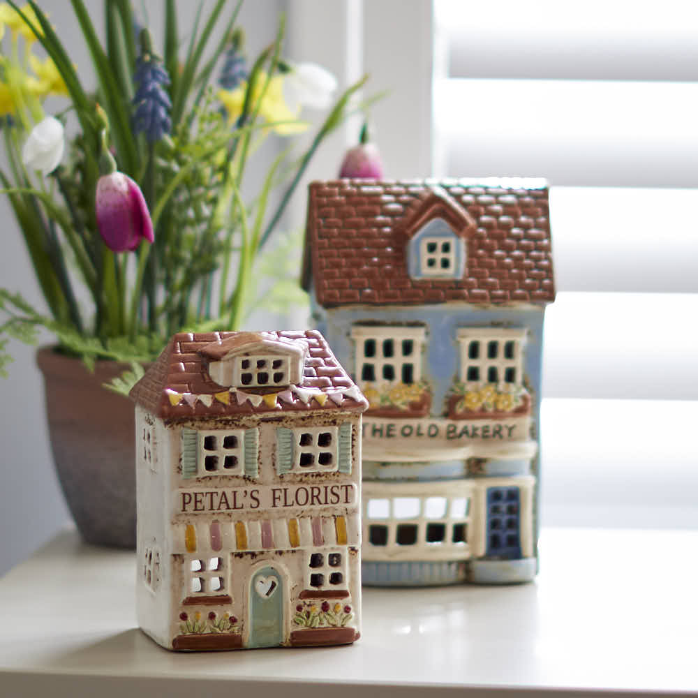 Village Florist Pottery Tealight Holder