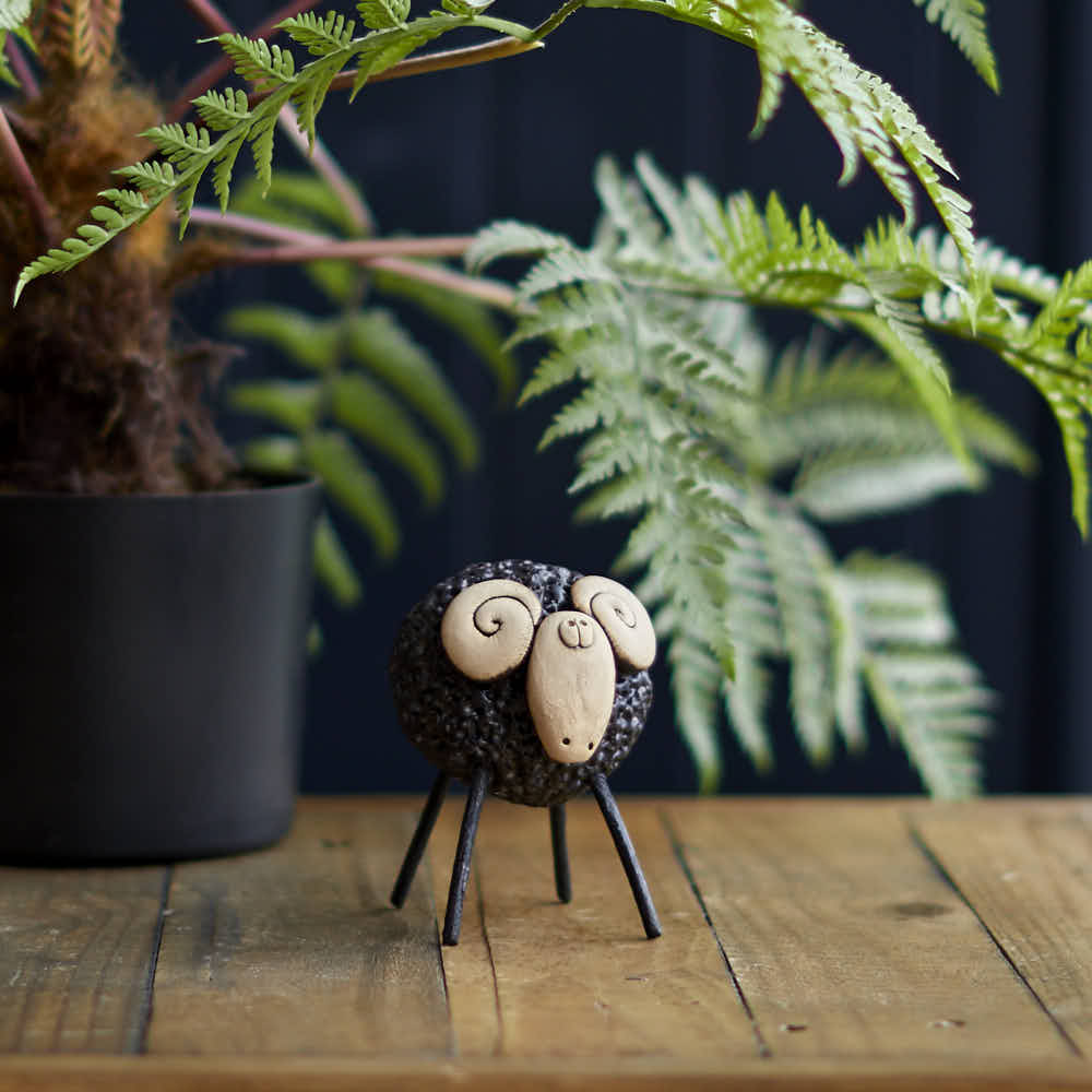 Woolly Ceramic Ram, Black