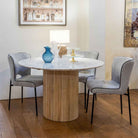 Calcutta Marble Round Table