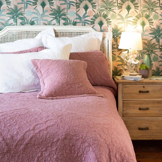 Stonewash Cotton Bedspread, Dark Pink Single 190 x 260 cm,One Size 250 x 260 cm - to fit Double or King Size bed,Superking 305 x 280 cm